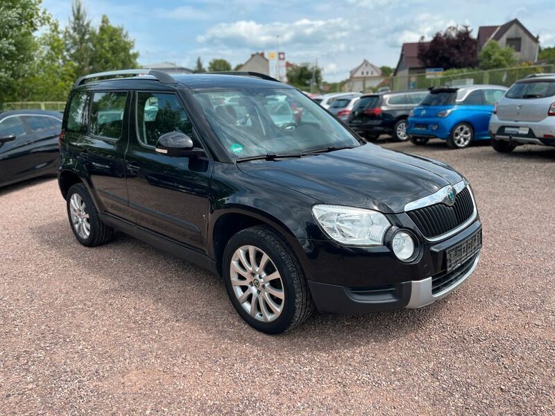 Schwarz Gebraucht 2011 Skoda Yeti Ambition SUV | 3.800 € (Guter Preis) - Bild 1/4