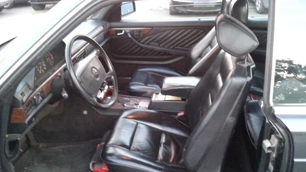 Gebraucht Mercedes 500 252 PS (185 kW) 1988 Schwarz