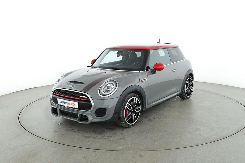 Gebraucht Mini John Cooper Works 231 PS (169 kW) 2018 Grau Kleinwagen