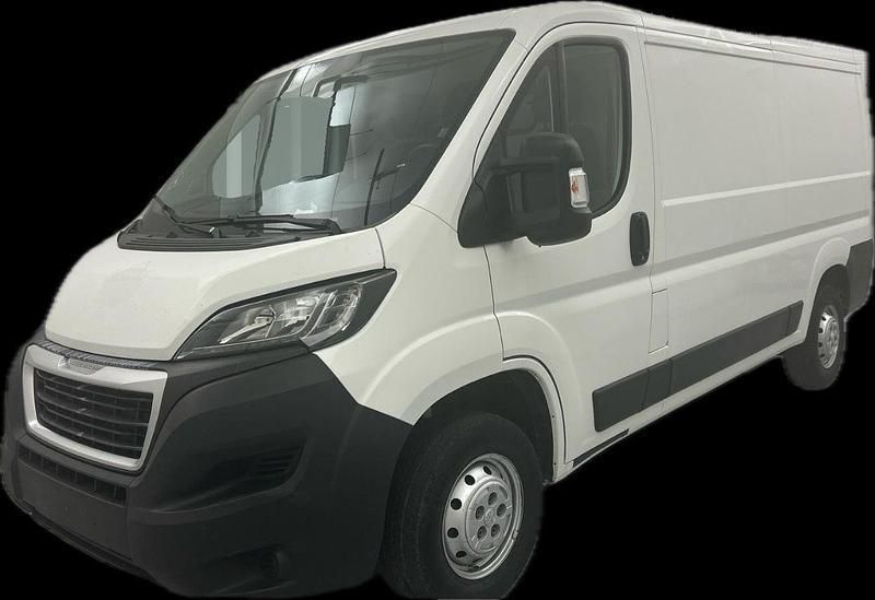 Weiß Gebraucht 2021 Peugeot Boxer Premium Van | 15.990 € (Superpreis) - Bild 1/4