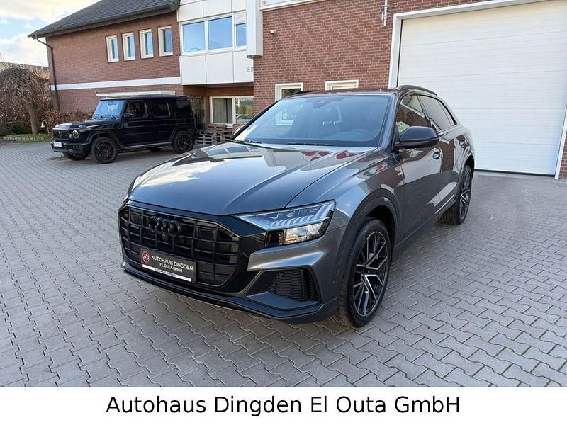 Gebraucht Audi Q8 Competition 286 PS (210 kW) 2023 Grau SUV