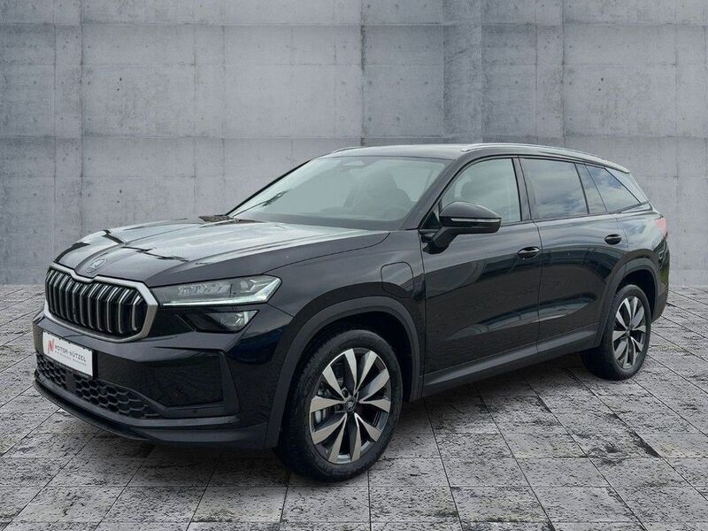 Schwarz Neu 2025 Skoda Kodiaq Selection SUV | 53.970 € (Etwas zu teuer) - Bild 1/4