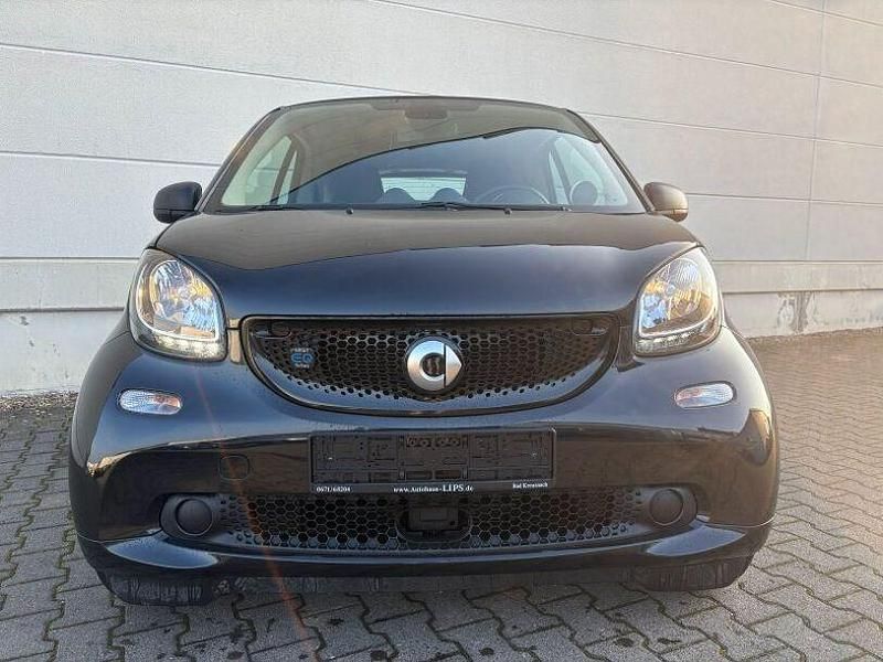 Gebraucht Smart ForTwo Electric Drive 60 kW (82 PS) 2019 Schwarz Kleinwagen