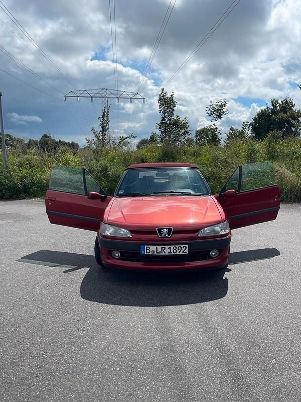Rot Gebraucht 1999 Peugeot 306 Cabriolet Cabrio | 1.700 € - Bild 1/4