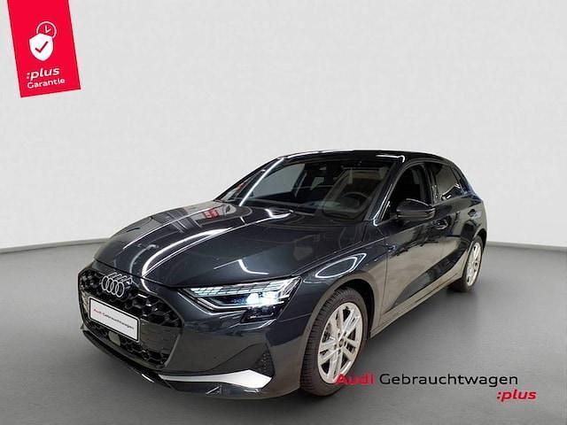 Manhattangrau metallic Gebraucht 2025 Audi A3 Advanced Plus Limousine | 36.930 € (Fairer Preis) - Bild 1/3
