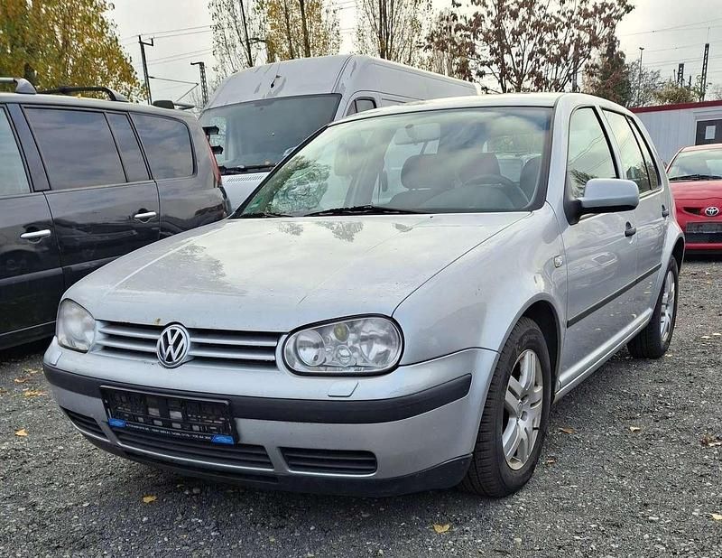 Gebraucht VW Golf IV Edition 102 PS (75 kW) 2001 Silber Limousine