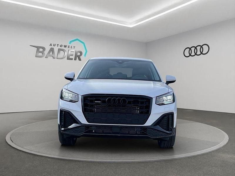 Gebraucht Audi Q2 S-Line 150 PS (110 kW) 2025 Weiß SUV