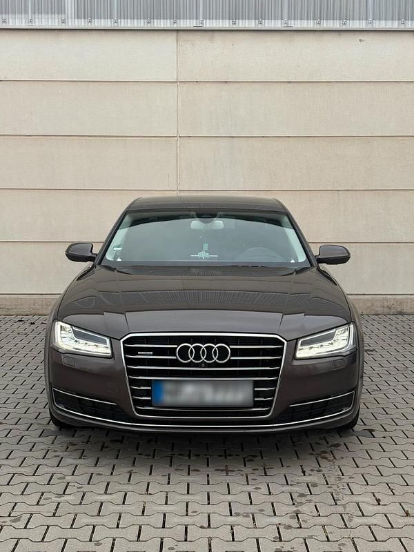 Gebraucht Audi A8 Ambiente 258 PS (189 kW) 2015 Braun Limousine