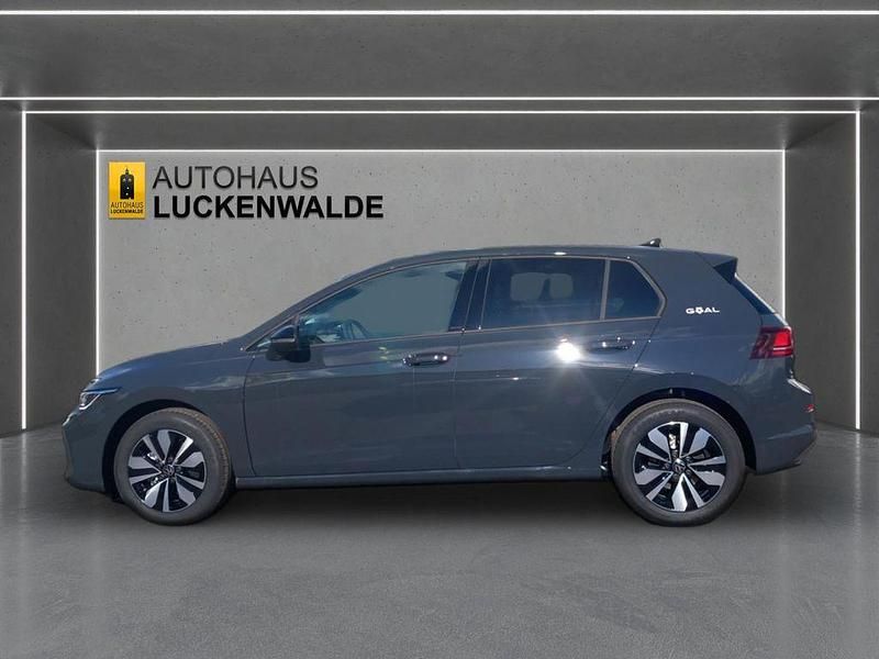 Gebraucht VW Golf VIII Goal 116 PS (85 kW) 2025 Grau Limousine