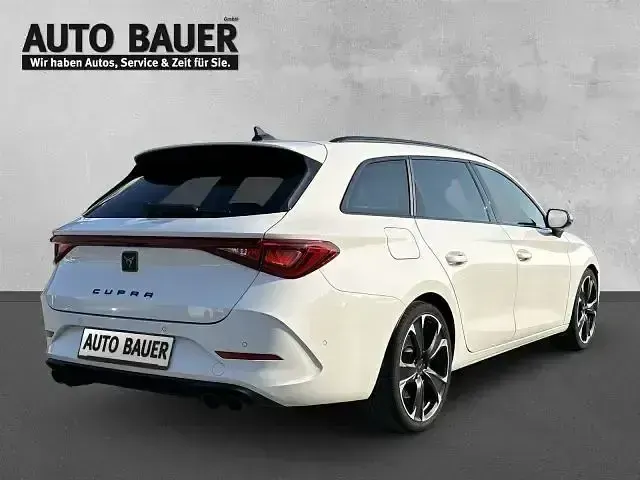 Gebraucht Cupra Leon VZ 310 PS (228 kW) 2023 Weiß Kombi