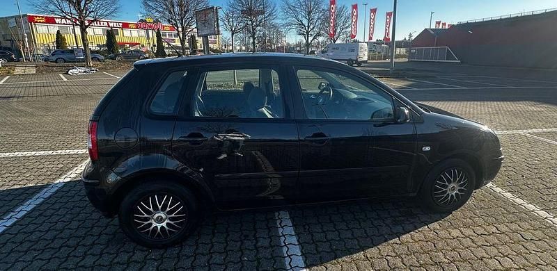 Gebraucht VW Polo Cricket 75 PS (55 kW) 2004 Schwarz Kleinwagen