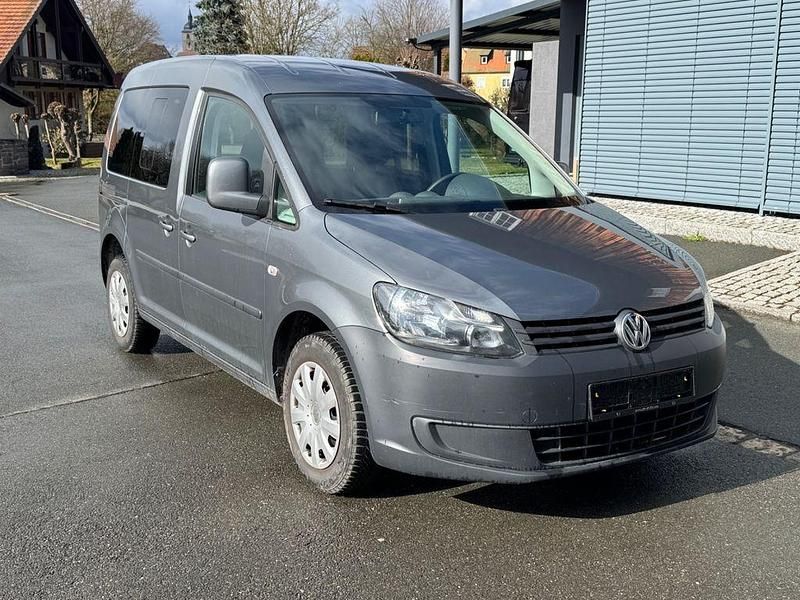 Gebraucht VW Caddy Trendline 102 PS (75 kW) 2012 Grau Van / Kleinbus