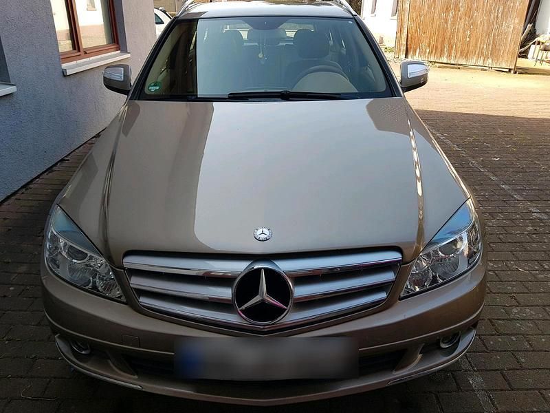 Gold Gebraucht 2008 Mercedes C200 Kombi | 9.500 € (Teuer) - Bild 1/4