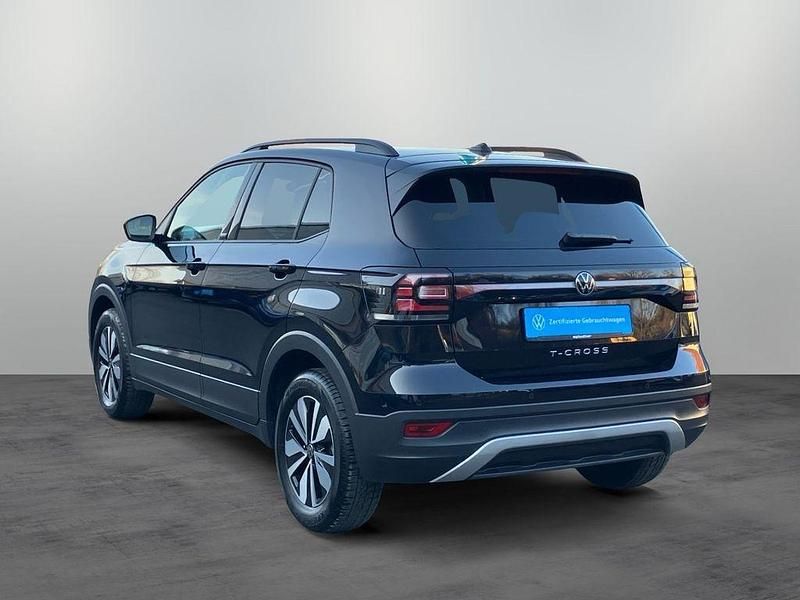 Gebraucht VW T-Cross Move 110 PS (80 kW) 2023 Deep black perleffekt SUV
