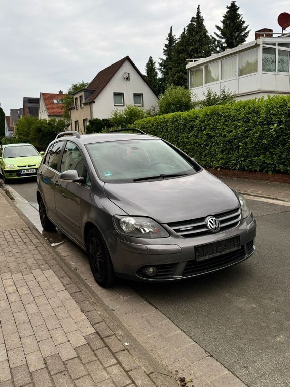 Grau Gebraucht 2008 VW Golf Plus Cross United Van / Kleinbus | 2.200 € (Fairer Preis) - Bild 1/4