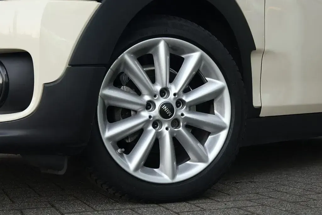 Gebraucht Mini Clubman Business 102 PS (75 kW) 2022 Weiß Kombi