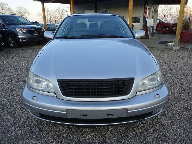 Gebraucht Opel Omega Elegance 144 PS (105 kW) 2000 Grau Limousine