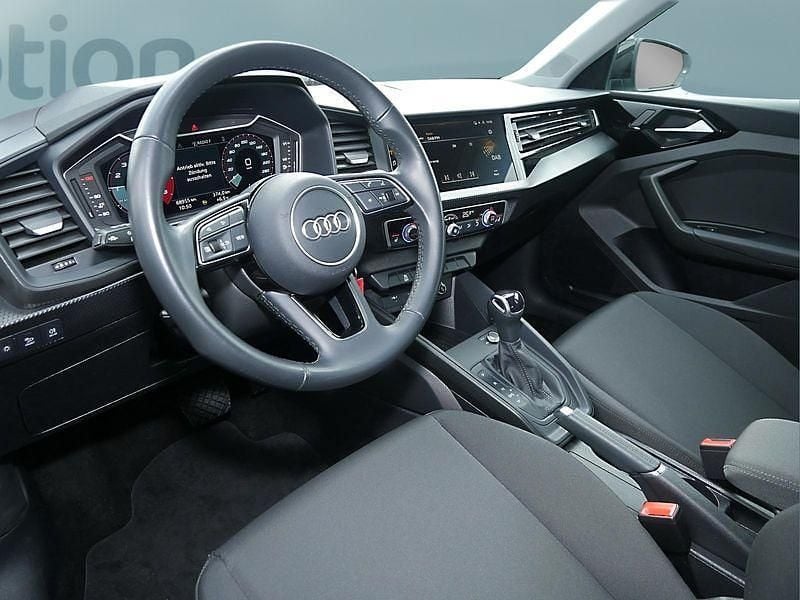 Gebraucht Audi A1 110 PS (80 kW) 2023 Weiß SUV