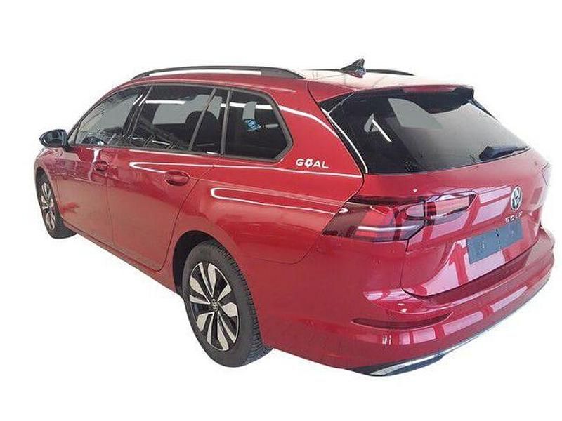 Gebraucht VW Golf VIII Goal 116 PS (85 kW) 2025 Kings red metallic Kombi