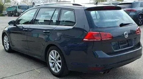 Używany VW Golf VII Highline 150 KM (110 kW) 2016 Szary Kombi