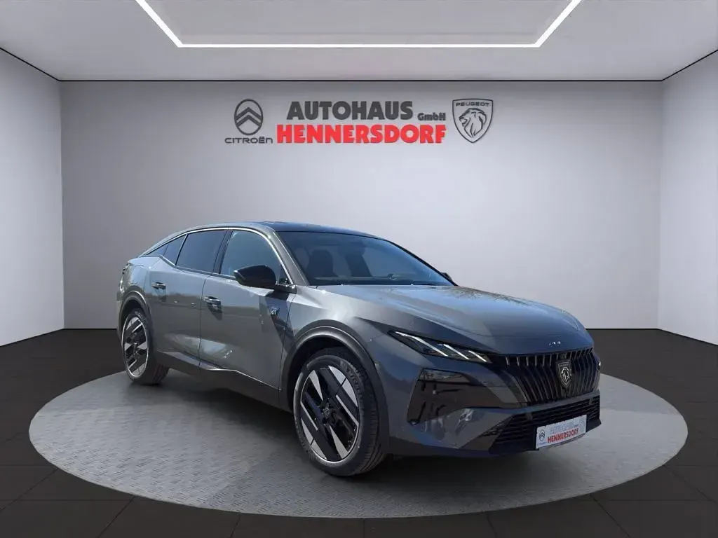 Neu Peugeot 408 GT 136 PS (100 kW) 2026 Grau SUV