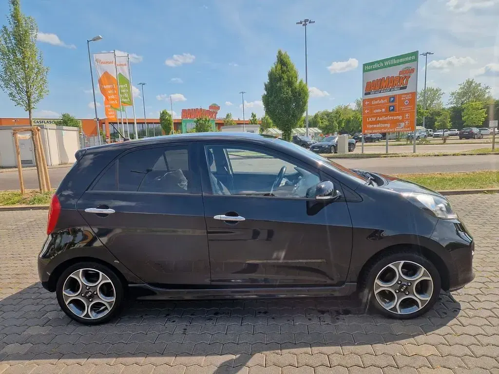Gebraucht Kia Picanto Spirit 86 PS (63 kW) 2014 Schwarz Kleinwagen