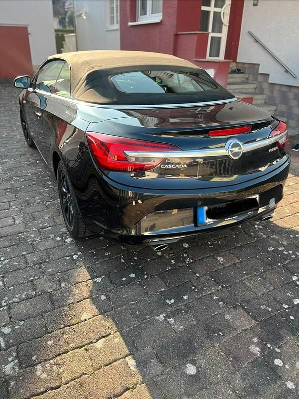 Gebraucht Opel Cascada 200 PS (147 kW) 2015 Schwarz Cabrio