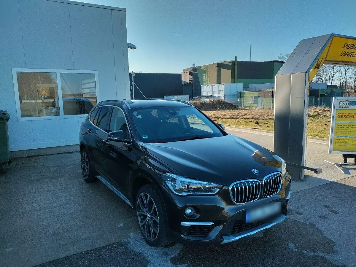 Używany BMW X1 Performance 150 KM (110 kW) 2017 Brązowy SUV