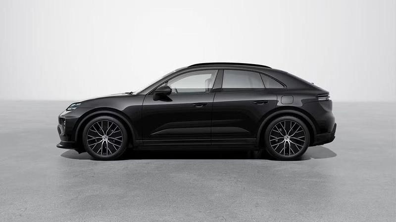 Gebraucht Porsche Macan 300 kW (408 PS) 2024 Tiefschwarzmetallic SUV