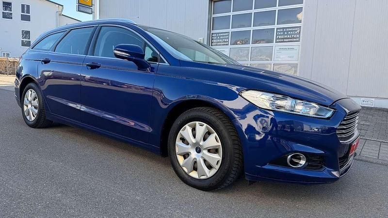 Gebraucht Ford Mondeo 150 PS (110 kW) 2015 Blau Kombi
