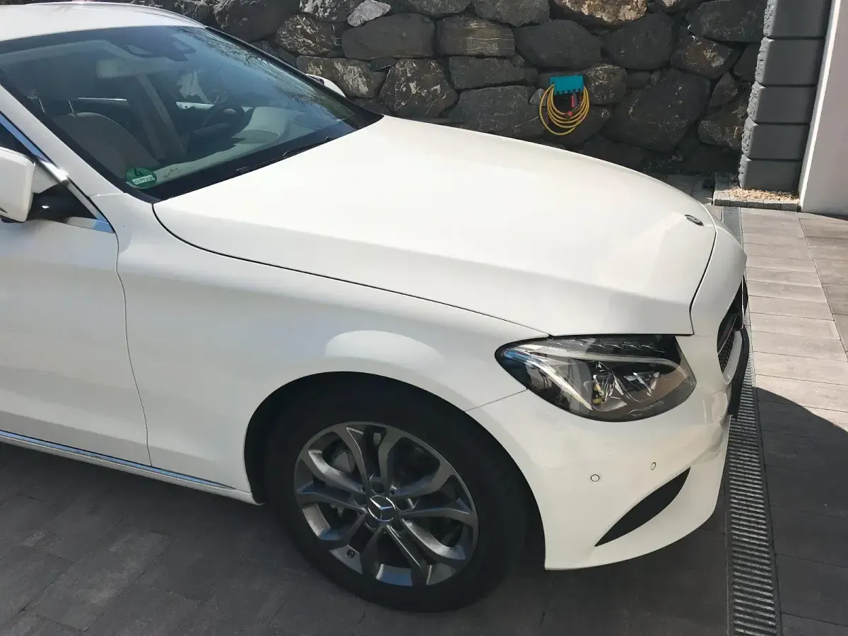 Gebraucht Mercedes C250 Luxury 204 PS (150 kW) 2015 Weiß Kombi