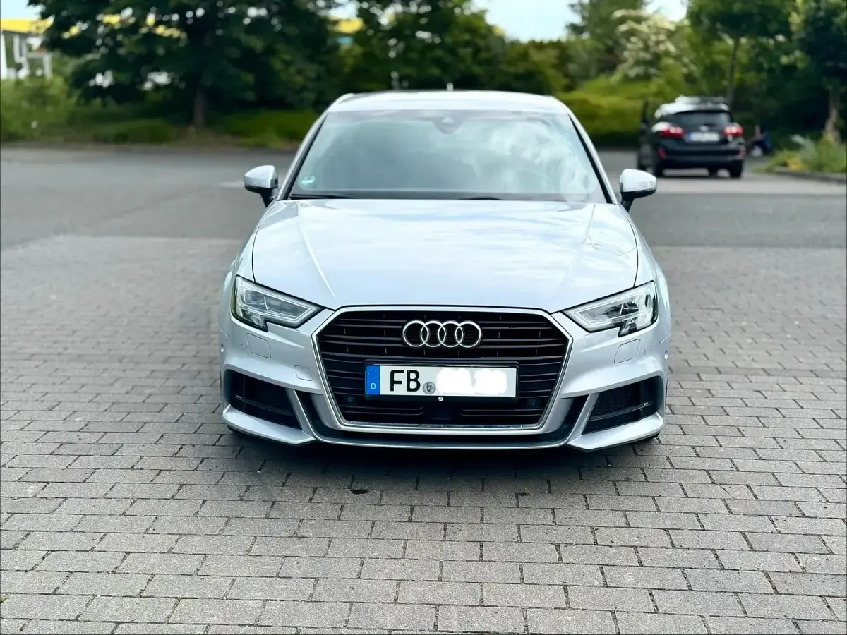 Gebraucht Audi A3 S-Line 150 PS (110 kW) 2018 Silber Limousine