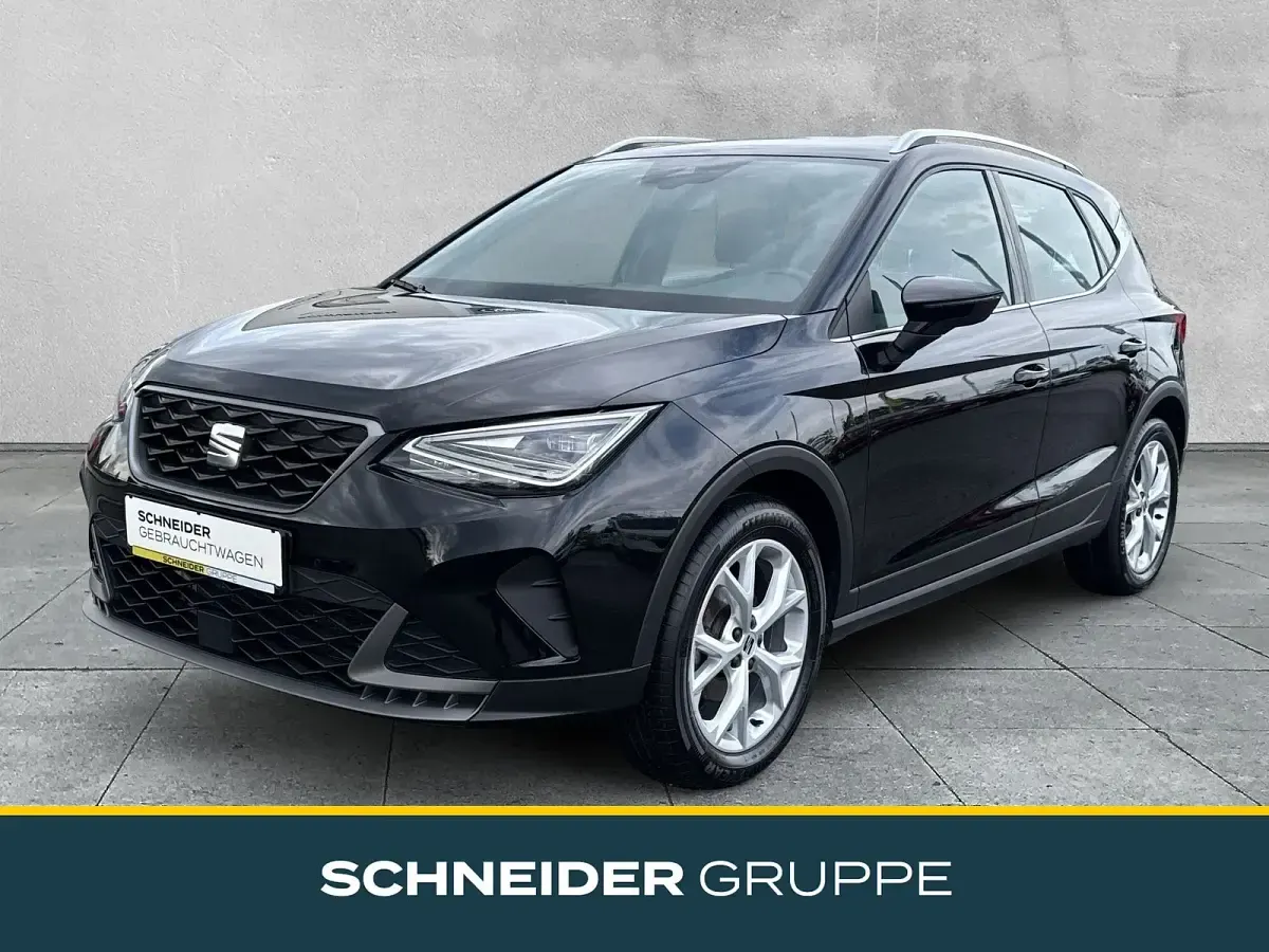 Usado Seat Arona FR 150 CV (110 kW) 2023 SUV