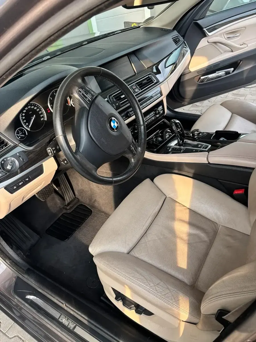 Gebraucht BMW 535 313 PS (230 kW) 2013 Braun Kombi