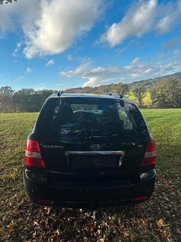 Schwarz Gebraucht 2007 Kia Sorento SUV | 1.900 € (Superpreis) - Bild 1/4