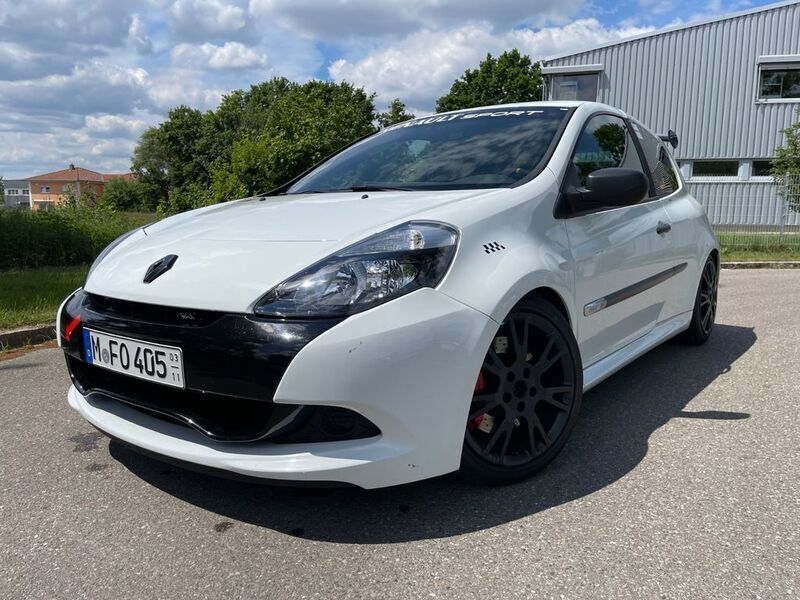 Weiß Gebraucht 2011 Renault Clio R.S. R.S. Kleinwagen | 13.900 € (Fairer Preis) - Bild 1/4