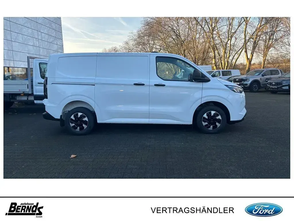 Nowe Ford Transit Custom Trend 232 KM (170 kW) 2025 Biały Pickup