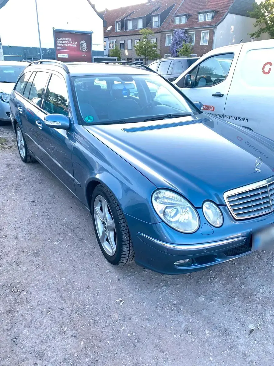 Gebraucht Mercedes E200 163 PS (119 kW) 2003 Kombi