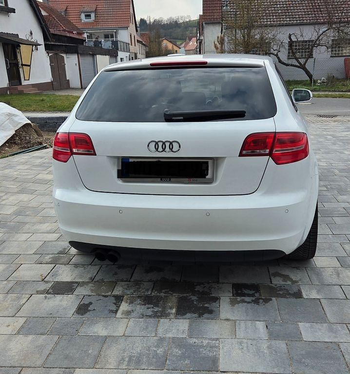 Gebraucht Audi A3 S-Line 170 PS (125 kW) 2011 Weiß Kleinwagen