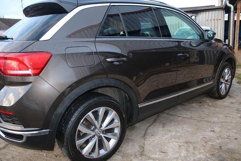 Gebraucht VW T-Roc Style 116 PS (85 kW) 2019 Schwarz SUV