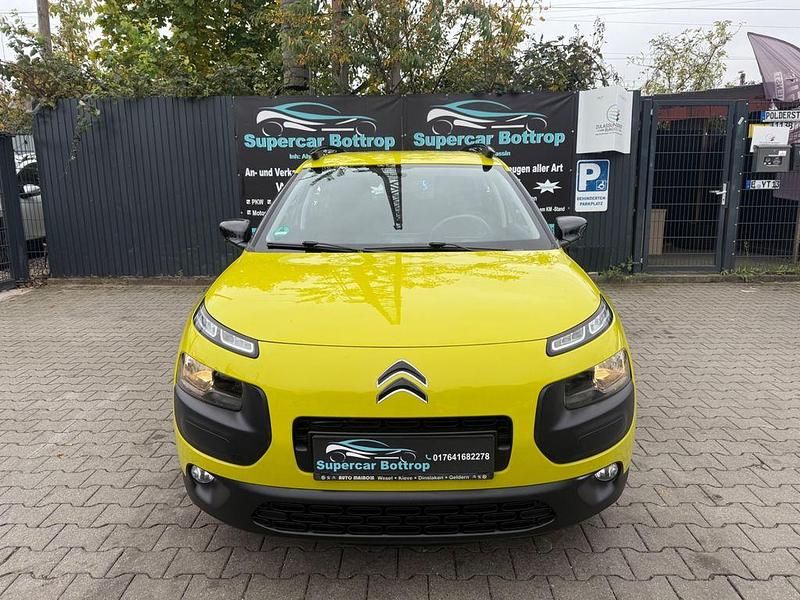 Gelb Gebraucht 2015 Citroën C4 Cactus Feel Kleinwagen | 7.700 € (Fairer Preis) - Bild 1/4
