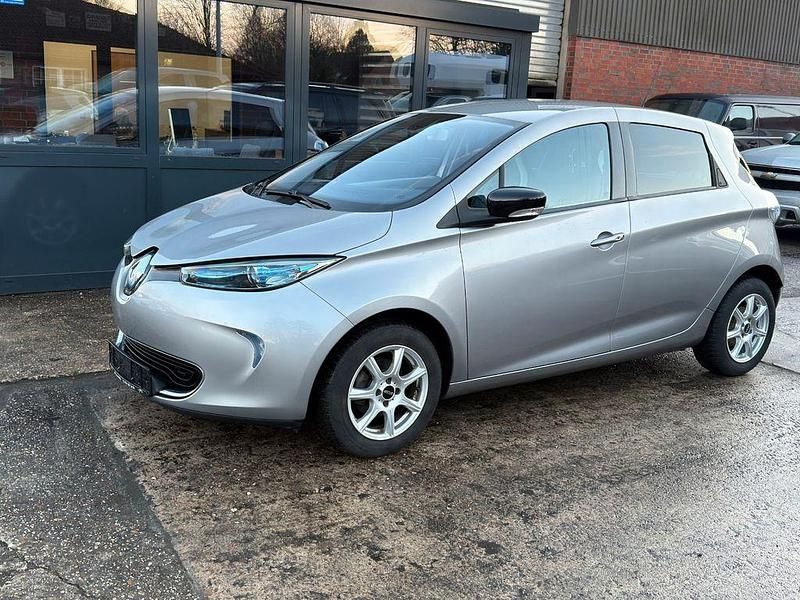 Grau Gebraucht 2015 Renault Zoe Intens Kleinwagen | 5.700 € (Guter Preis) - Bild 1/4