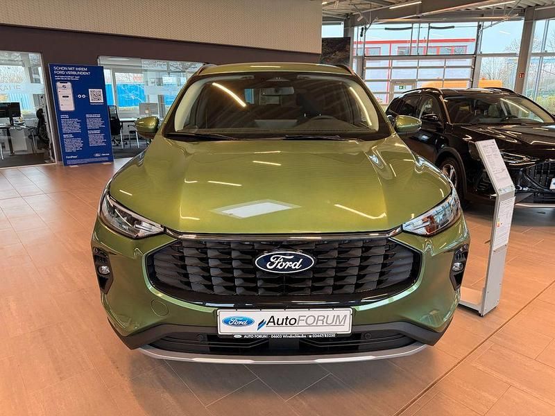 Neu Ford Kuga Titanium 186 PS (136 kW) 2026 Bursting green SUV