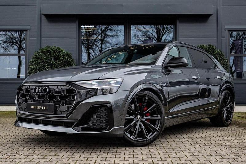 Grau Gebraucht 2025 Audi Q8 Proline SUV | 94.600 € (Teuer) - Bild 1/4
