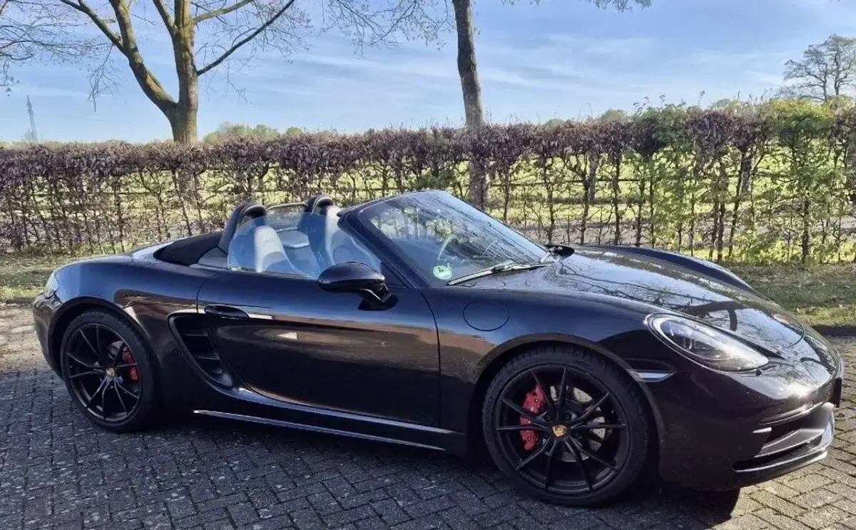 Gebraucht Porsche 718 366 PS (269 kW) 2018 Schwarz Cabrio
