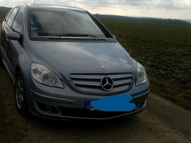 Gebraucht Mercedes B200 192 PS (141 kW) 2005 Blau Van / Kleinbus