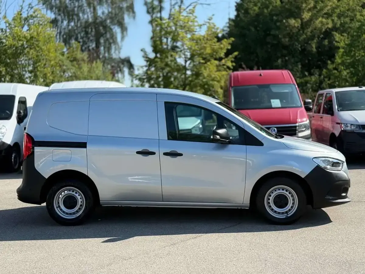 Gebraucht Mercedes Citan 112 116 PS (85 kW) 2022 Silber Van / Kleinbus