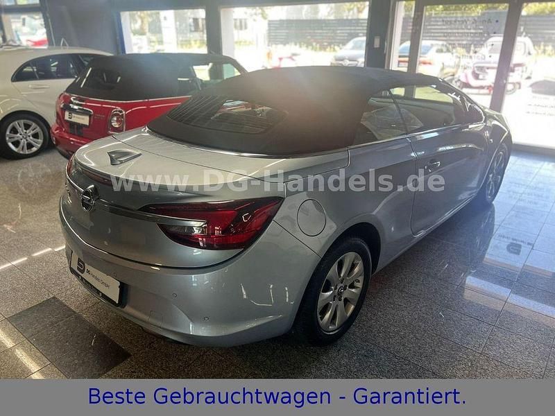 Gebraucht Opel Cascada Innovation 140 PS (102 kW) 2016 Blau Cabrio