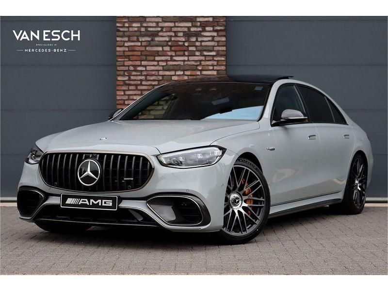 Grau Gebraucht 2023 Mercedes S63 AMG AMG Limousine | 168.795 € - Bild 1/4