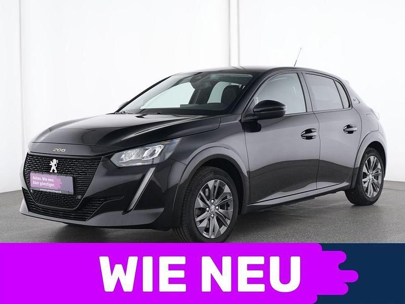Schwarz Gebraucht 2023 Peugeot e-208 Allure Kleinwagen | 17.699 € (Guter Preis) - Bild 1/4